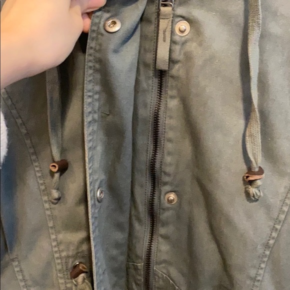 Fall/Winter coat - Picture 3 of 15